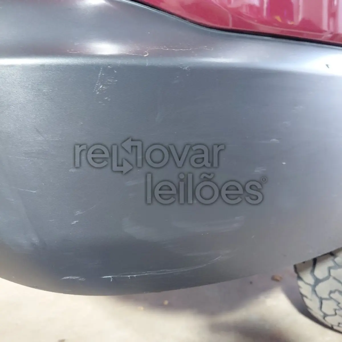 LOTE 040 - FIAT TORO FREEDOM MT D4 - ANO 2017/2018 - COMPLETO - SICREDI ESSENCIA