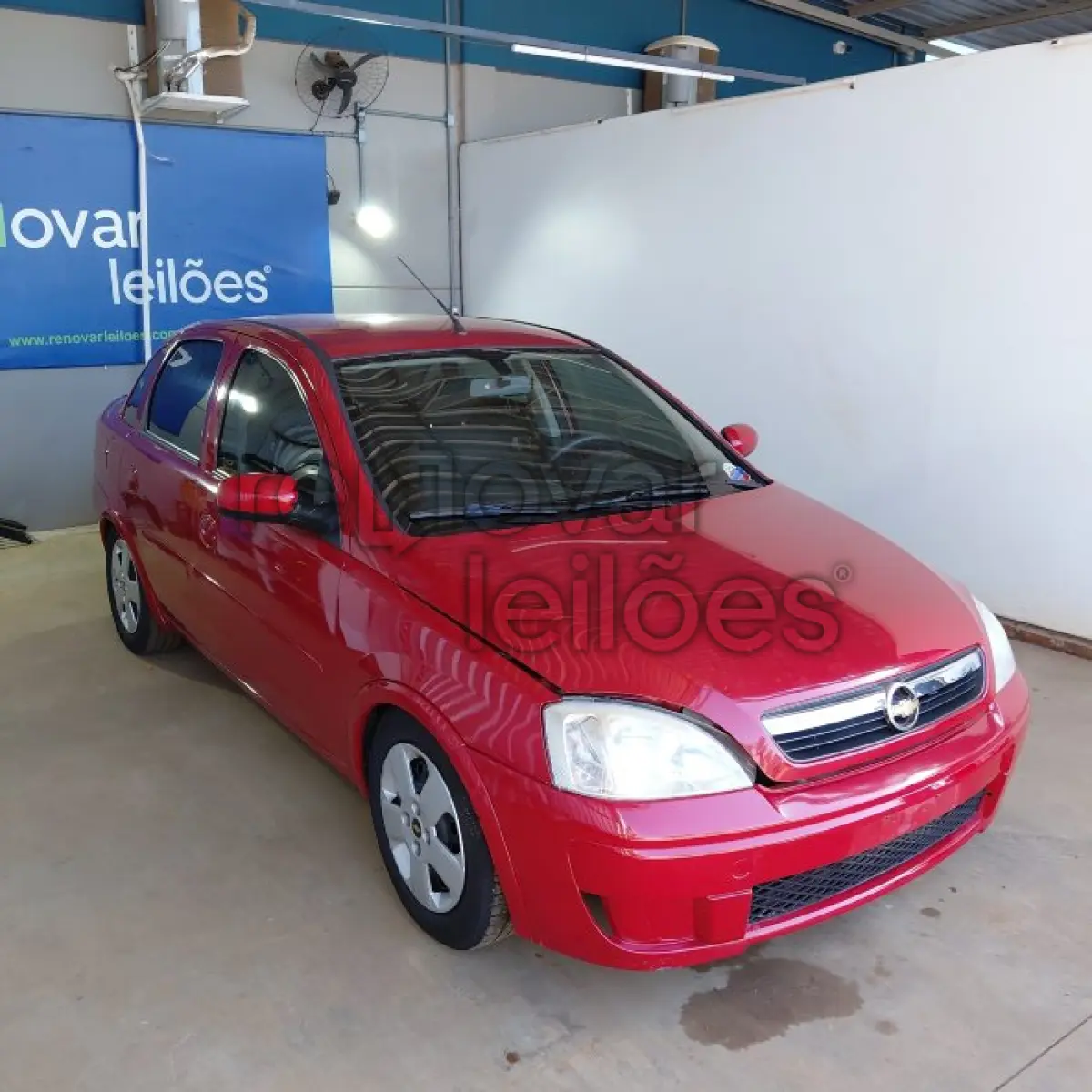 LOTE 032 - GM CORSA SEDAN PREMIUM - ANO 2008/2009 - SICREDI RAIZES