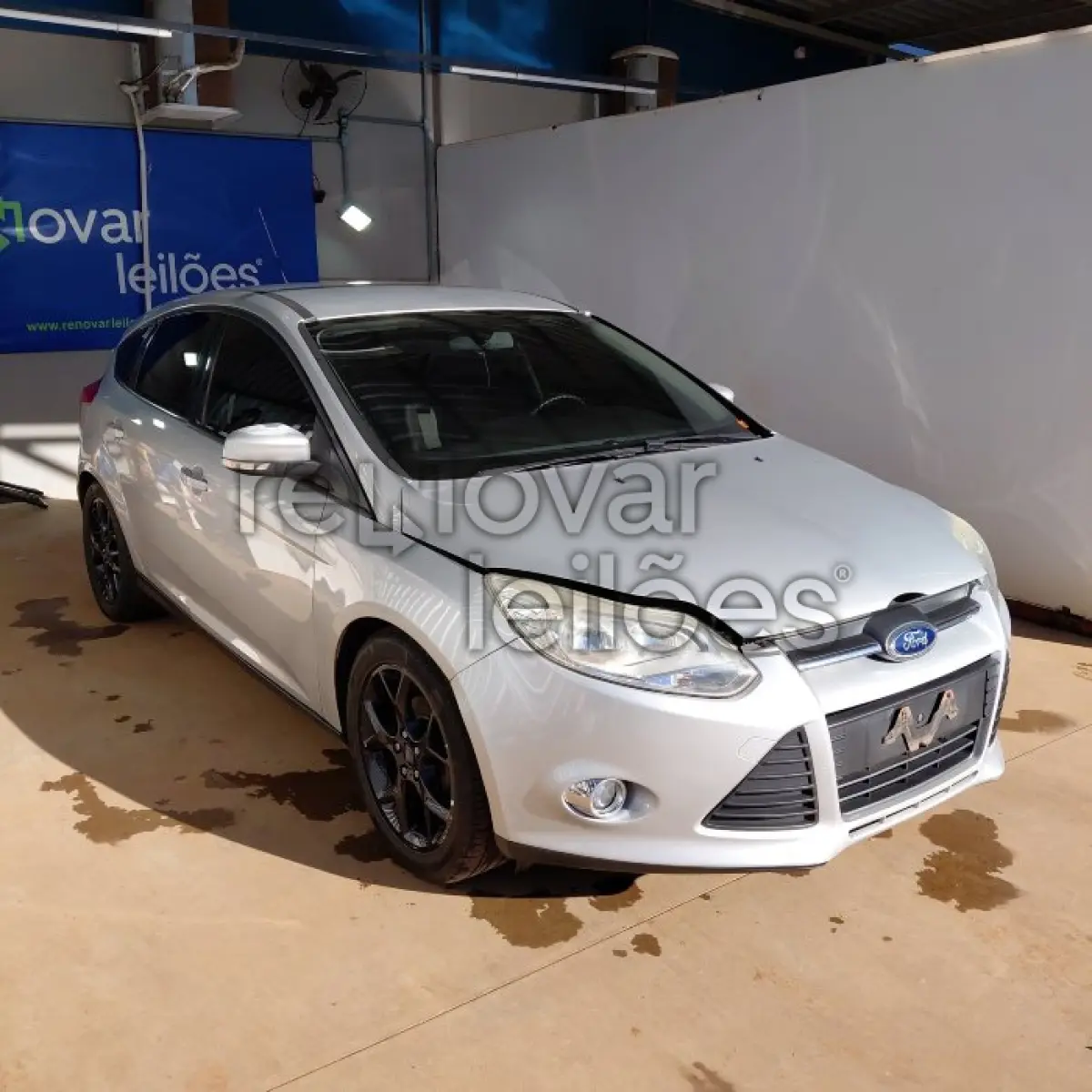 LOTE 015 - FORD FOCUS S AT 1.6 H - ANO 2013/2014 - COMPLETO - PASSAGEM POR LEILÃO