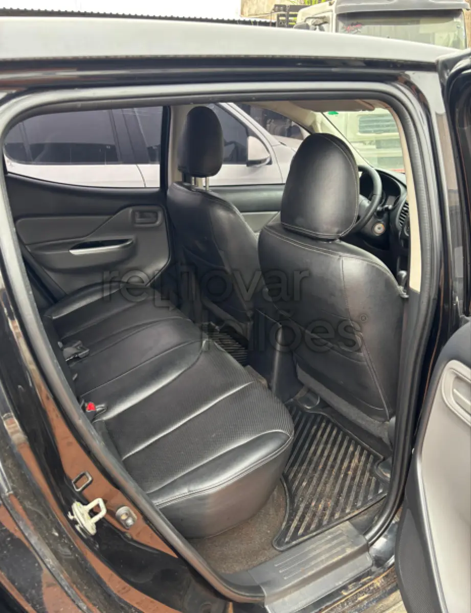 LOTE 078 - MITSUBISHI/TRITON SPORT GLS AT - ANO 2018/2018 - COMPLETO - SICREDI GERAÇÕES - DEPOSITADO EM LAVRAS/MG