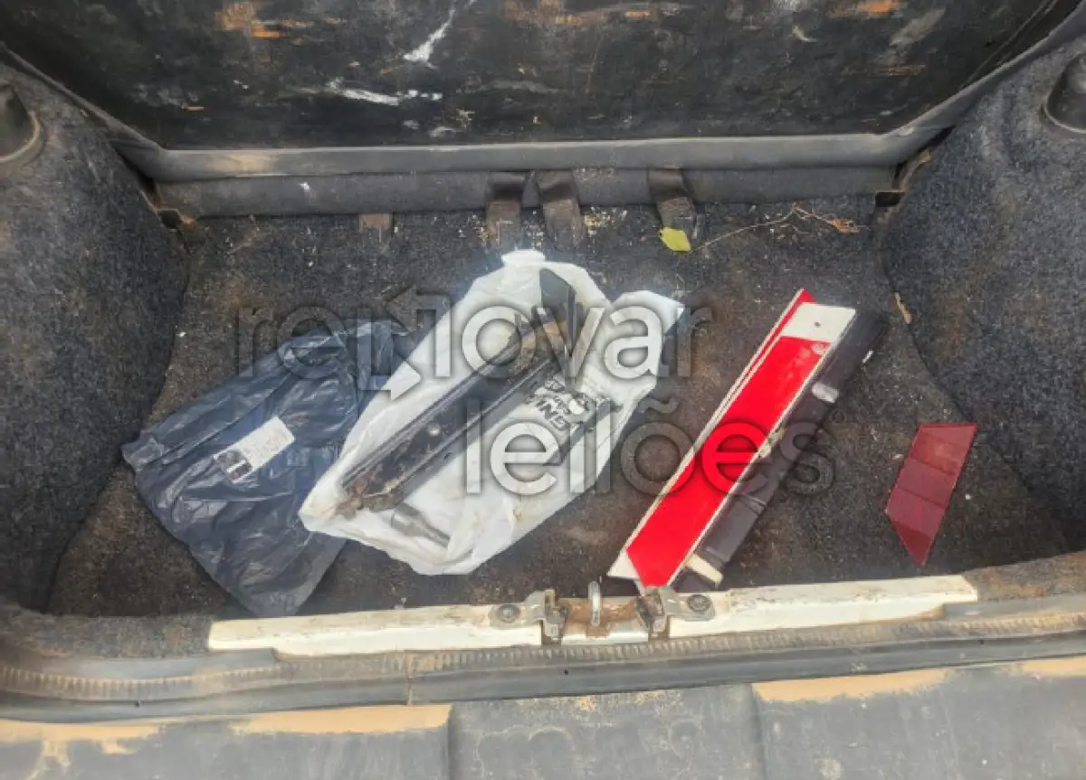 LOTE 010 - FIAT UNO MILLE FIRE FLEX, COR BRANCA, ANO/MODELO 2008/2008