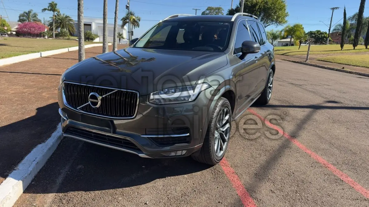 LOTE 070 - VOLVO/XC90 T6 MOMENTUM - ANO 2017/2018 - COMPLETO - CRESOL COOPERAR - DEPOSITADO EM HUMAITÁ/RS