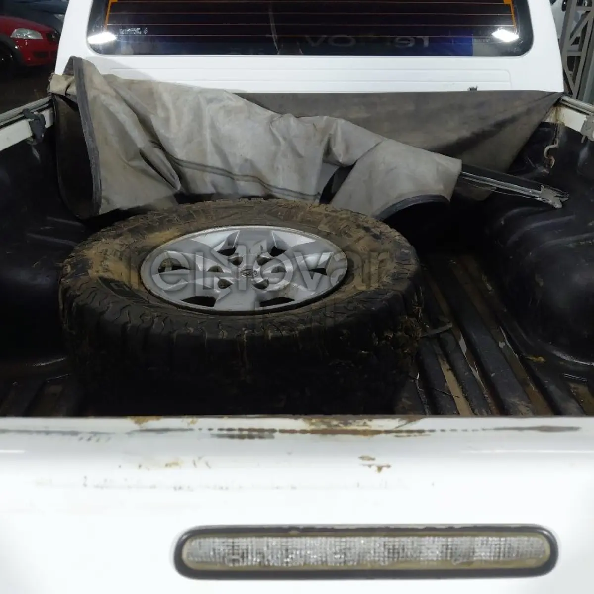 LOTE 074 - TOYOTA HILUX CD4X4 SRV - ANO 2015/2015 - COMPLETO - SICREDI CENTRO