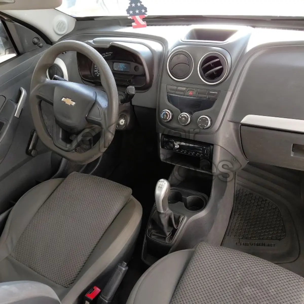 LOTE 035 - CHEVROLET MONTANA LS - ANO 2014/2014 - SICREDI PIONEIRA