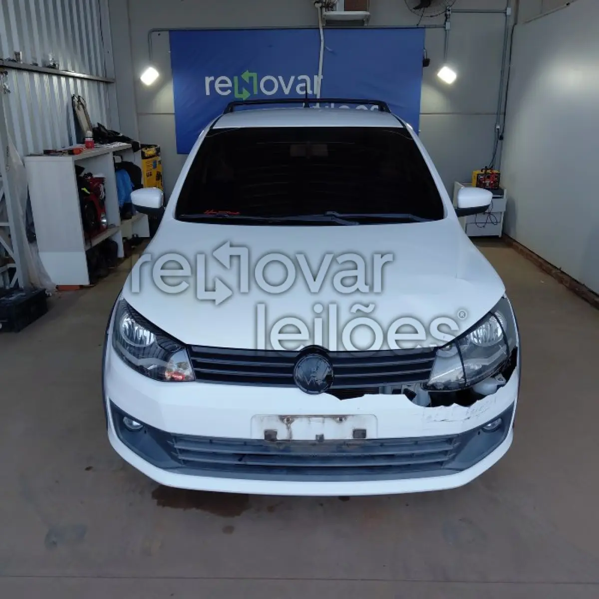 LOTE 033 - VW SAVEIRO CS TL MB - ANO 2015/2016 - COMPLETO - SICREDI PIONEIRA