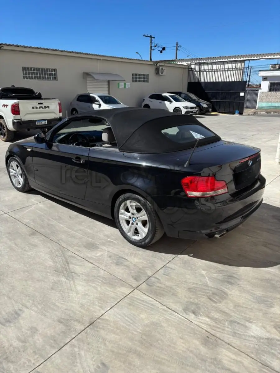 LOTE 087 - BMW/120IA CABRIO - ANO 2010/2011 - COMPLETO - SICREDI GERAÇÕES - DEPOSITADO EM LAVRAS/MG