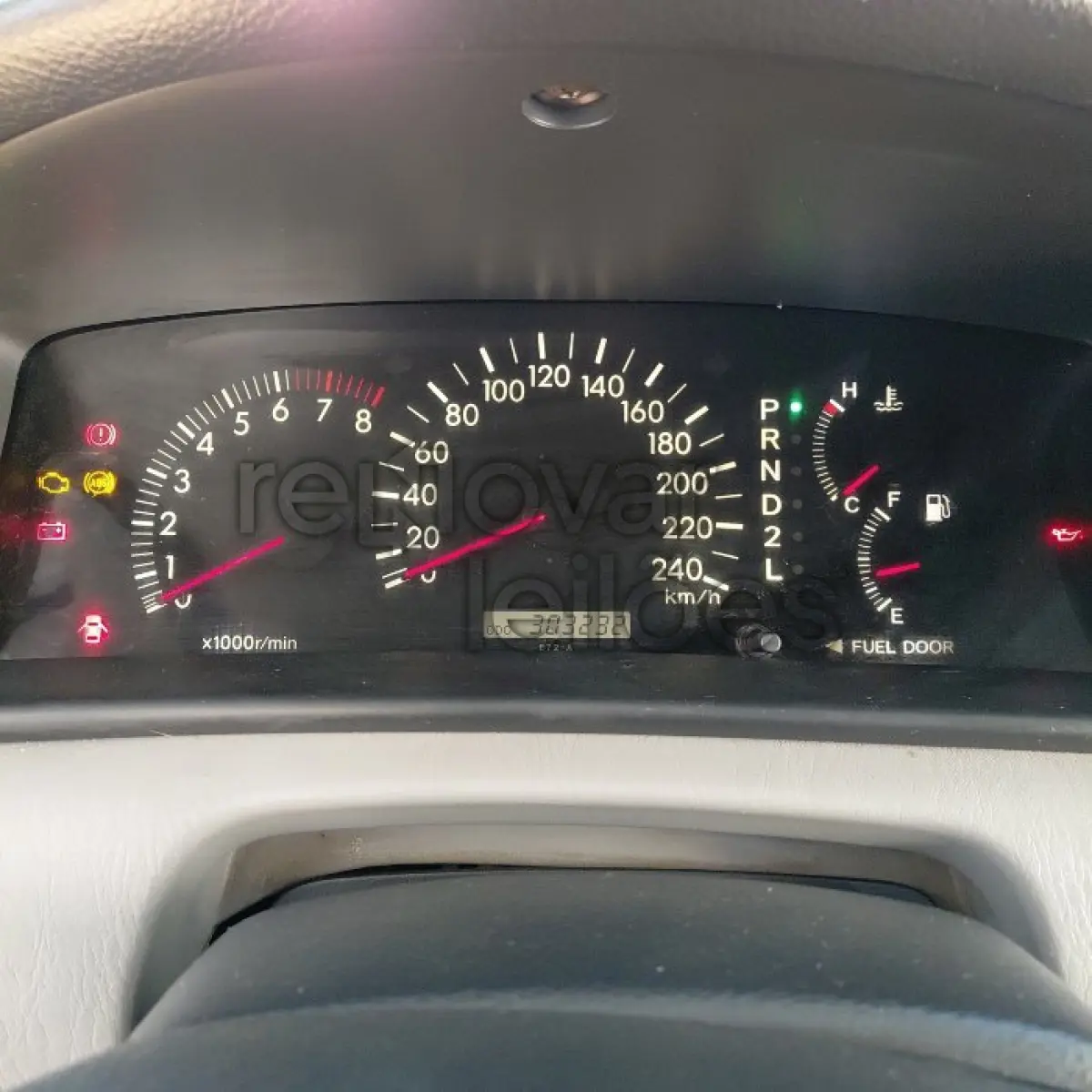 LOTE 031 - TOYOTA COROLLA SEG18VVT - ANO 2003/2003 - COMPLETO - SICREDI RAIZES - PASSAGEM POR LEILÃO