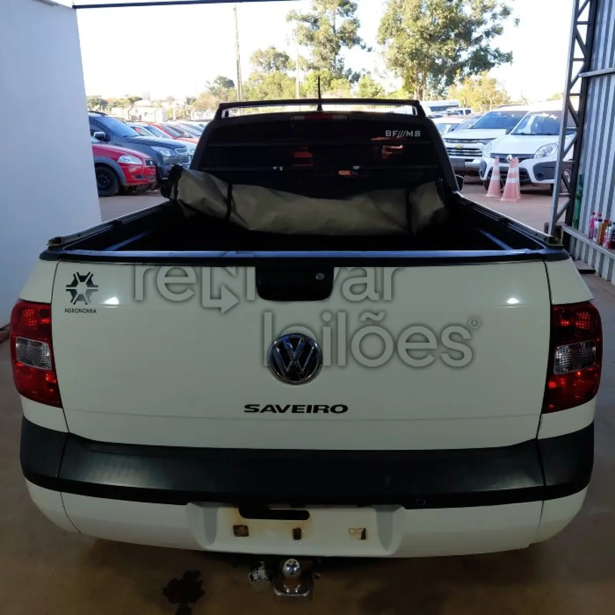 LOTE 033 - VW SAVEIRO CS TL MB - ANO 2015/2016 - COMPLETO - SICREDI PIONEIRA