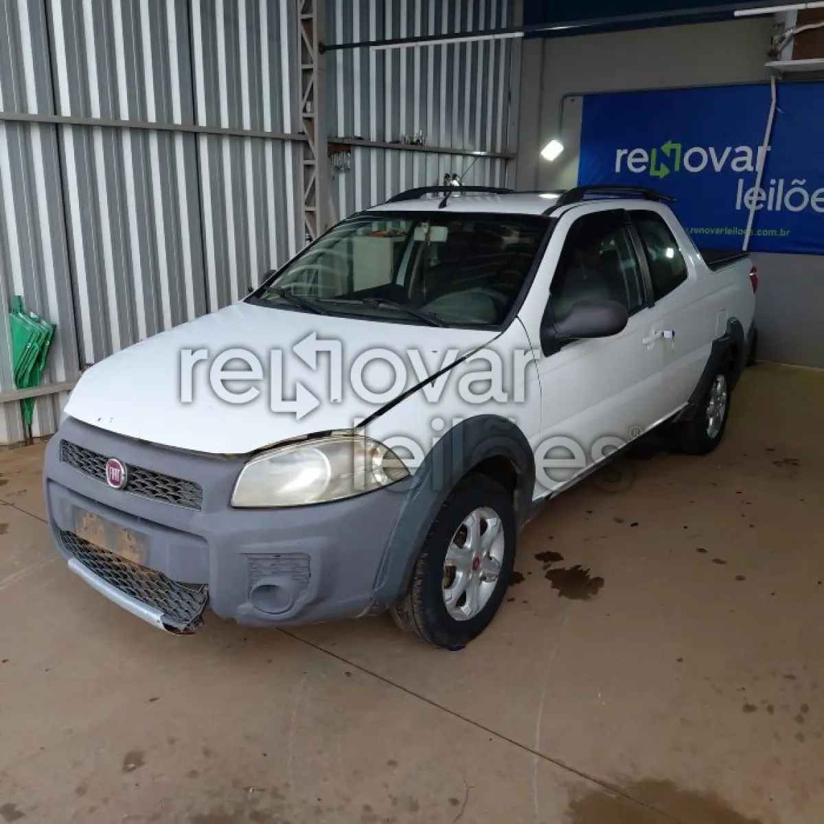 LOTE 072 - FIAT STRADA HD WK CD E - ANO 2016/2017 - COMPLETO - SICREDI ESSÊNCIA