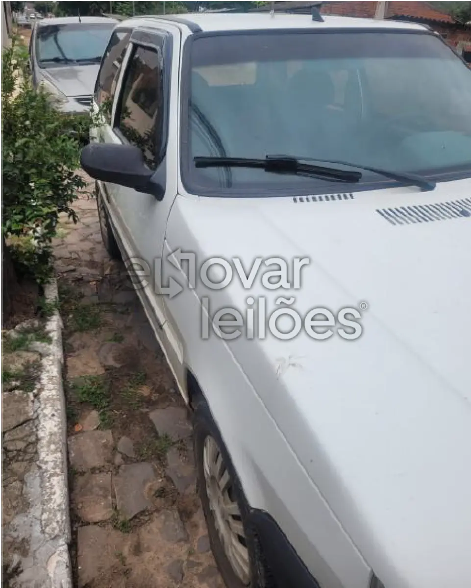 LOTE 010 - FIAT UNO MILLE FIRE FLEX, COR BRANCA, ANO/MODELO 2008/2008