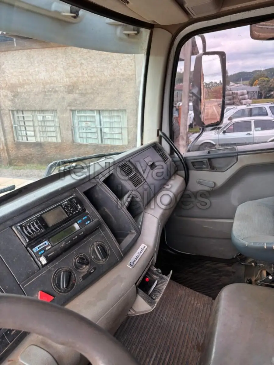 LOTE 015 - CAMINHÃO VW 24-250 CNC 6X2, ANO/MODELO 2008/2009 , PLACA I**-***2, BASCULANTE, 3 EIXOS