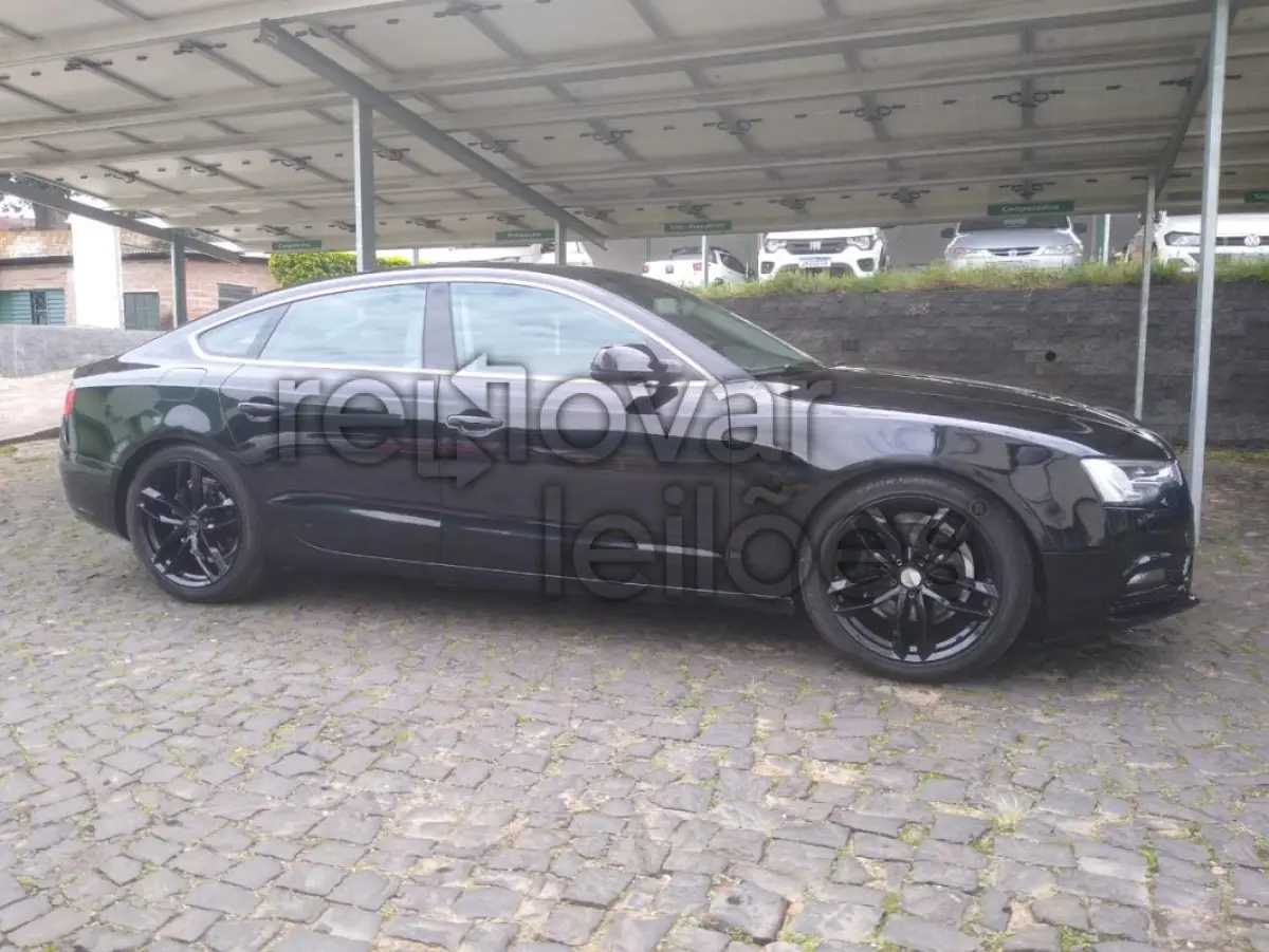 LOTE 001 - AUDI A5 SPB 2.0TFSI AT - ANO 2013/2014 - COMPLETO - UNICRED PROSPERAR - INDICIO DE SINISTRO E PASSAGEM POR LEILÃO - DEPOSITADO EM SANTANA DO LIVRAMENTO/RS
