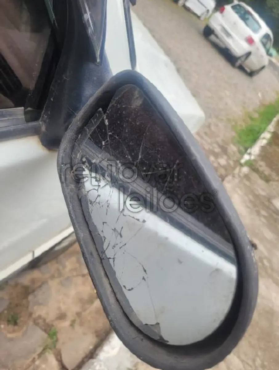 LOTE 010 - FIAT UNO MILLE FIRE FLEX, COR BRANCA, ANO/MODELO 2008/2008