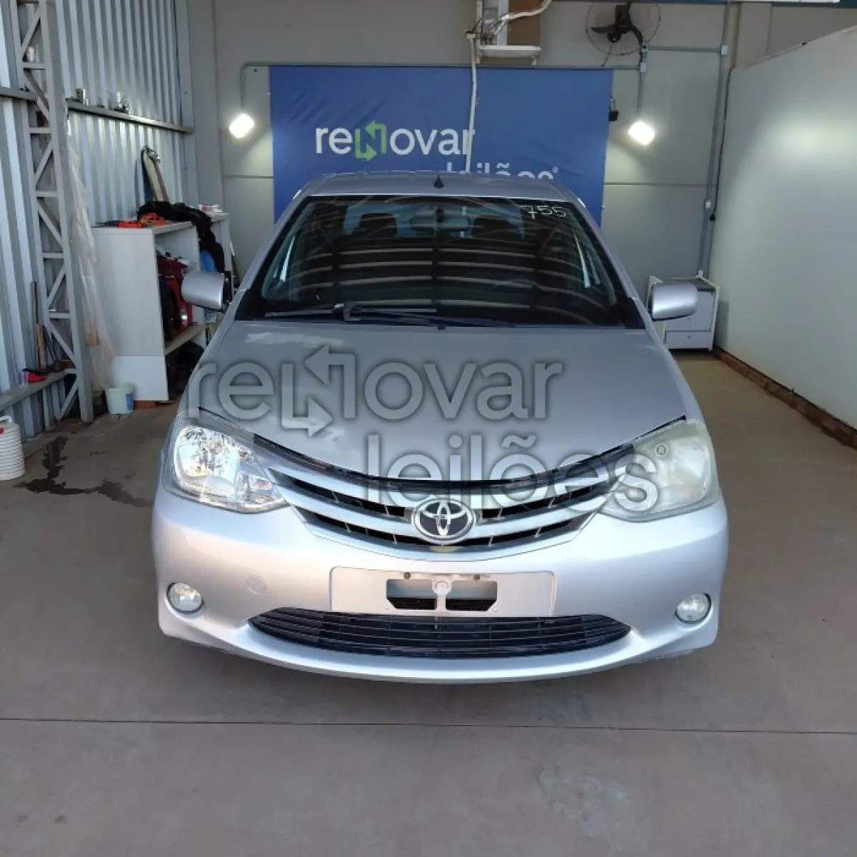 LOTE 011 - TOYOTA ETIOS SD XLS - ANO 2013/2013 - COMPLETO - SICREDI INTERESTADOS