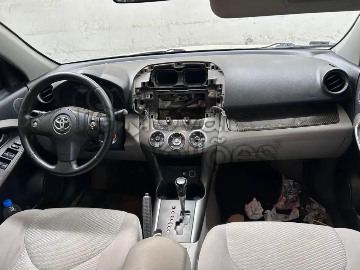 LOTE 039 - TOYOTA/RAV4 - ANO 2008/2009 - COMPLETO - SICREDI UNIÃO - DEPOSITADO EM CACHOEIRO DE ITAPEMIRIM/ES