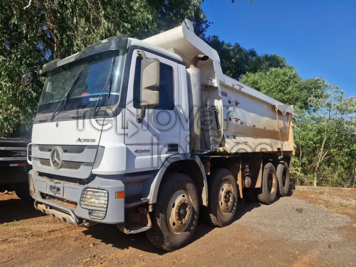 LOTE 025 - M.BENZ/4844K - ANO 2019/2019 - SICREDI RAIZES - DEPOSITADO EM IJUI/RS
