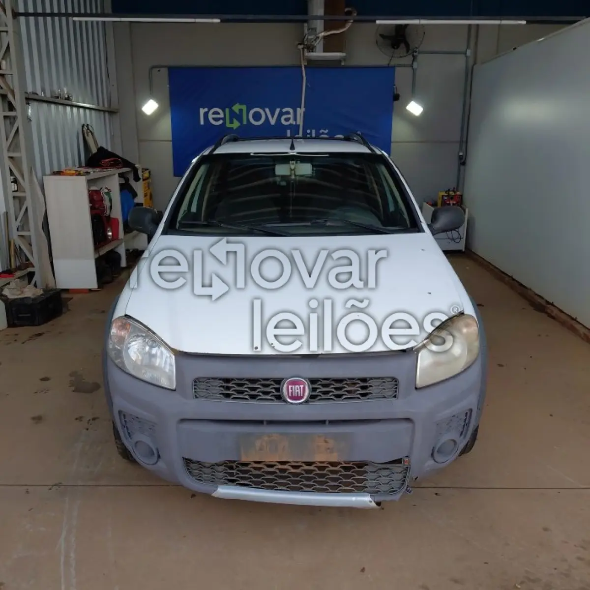 LOTE 072 - FIAT STRADA HD WK CD E - ANO 2016/2017 - COMPLETO - SICREDI ESSÊNCIA