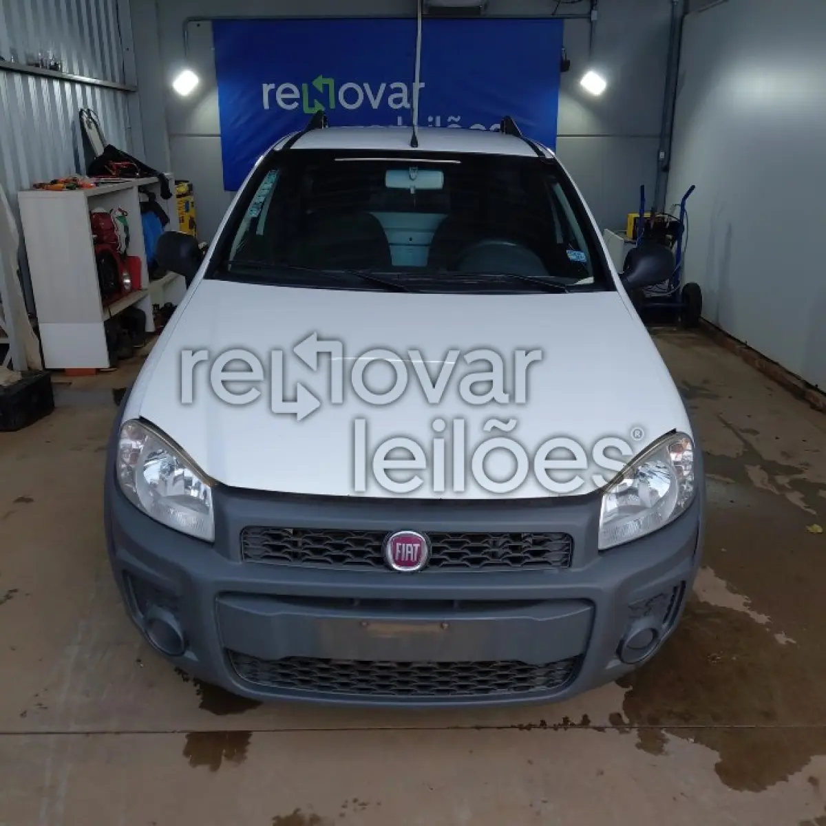 LOTE 073 - FIAT STRADA WORKING - ANO 2013/2014 - COMPLETO - SICREDI PLANALTO