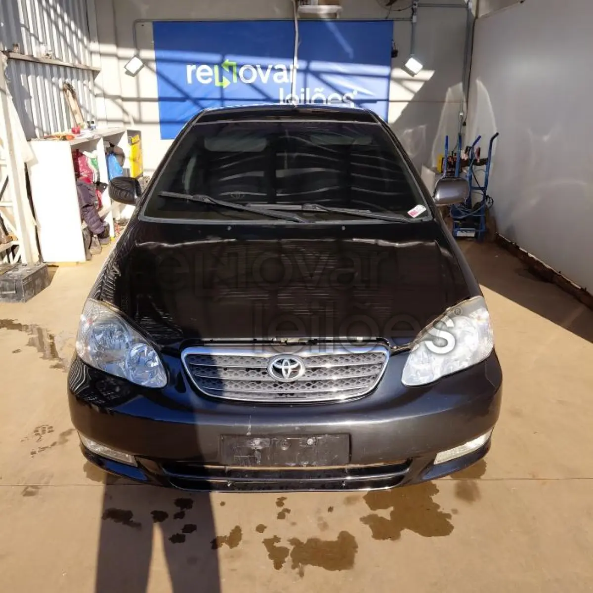 LOTE 031 - TOYOTA COROLLA SEG18VVT - ANO 2003/2003 - COMPLETO - SICREDI RAIZES - PASSAGEM POR LEILÃO
