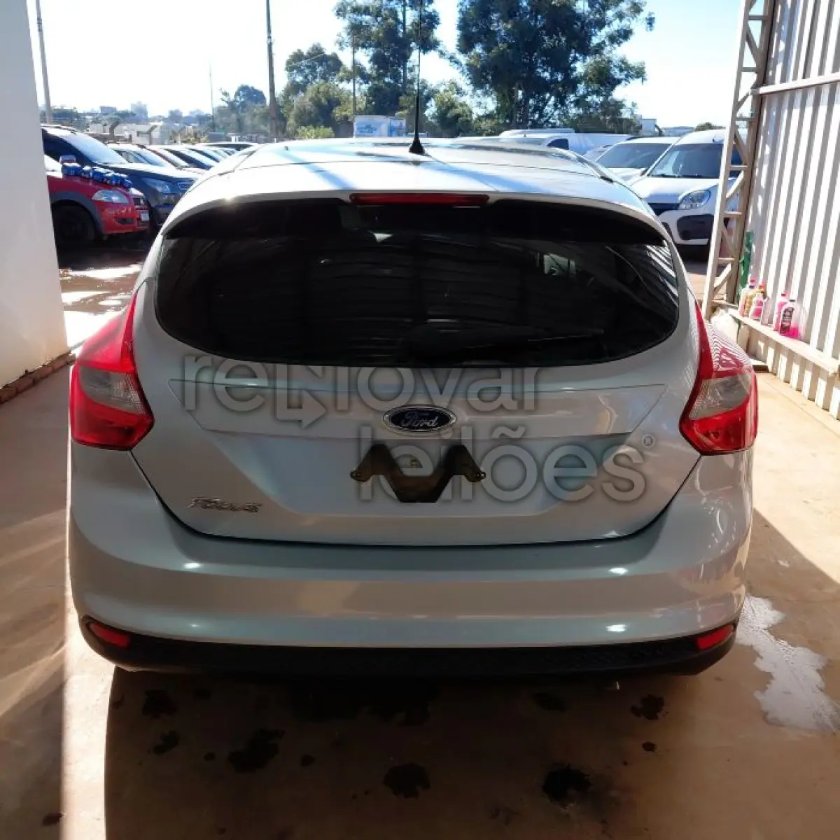 LOTE 015 - FORD FOCUS S AT 1.6 H - ANO 2013/2014 - COMPLETO - PASSAGEM POR LEILÃO