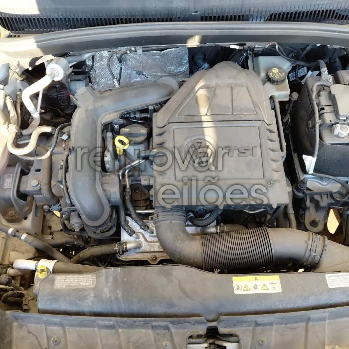 LOTE 036 - VOLKSWAGEN T CROSS CL TSI AD - ANO 2020/2021 - COMPLETO - SICREDI PIONEIRA