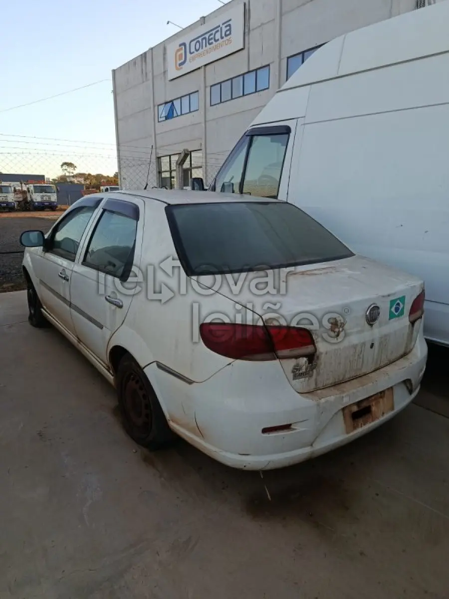 LOTE 084 - FIAT SIENA EL FLEX - ANO 2011/2011 - SICREDI ESSÊNCIA