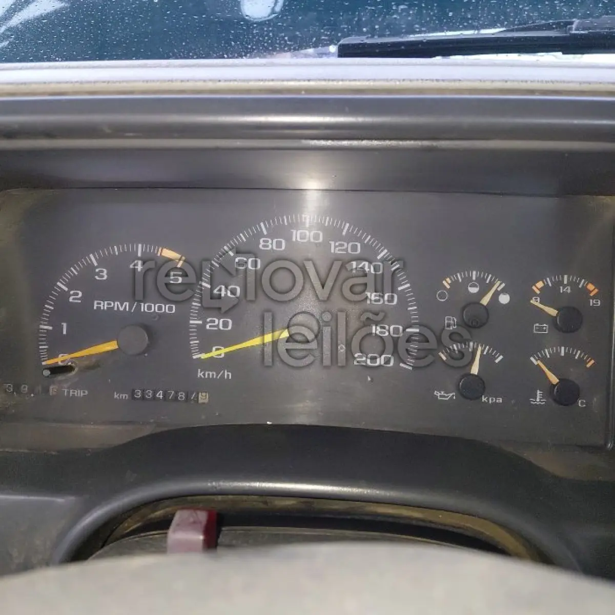 LOTE 081 - CHEVROLET SILVERADO CONQ HD - ANO 1999/2000 - COMPLETO - VIA CERTA