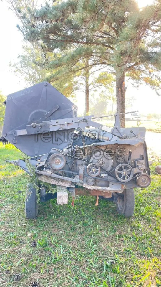 LOTE 031 - COLHEITADEIRA MASSEY FERGUSON 5650 + 2 PLATAFORMAS - ANO 2007/2007 - CRESOL CONFIANÇA - DEPOSITADO EM TAPANCIRETÃ/RS