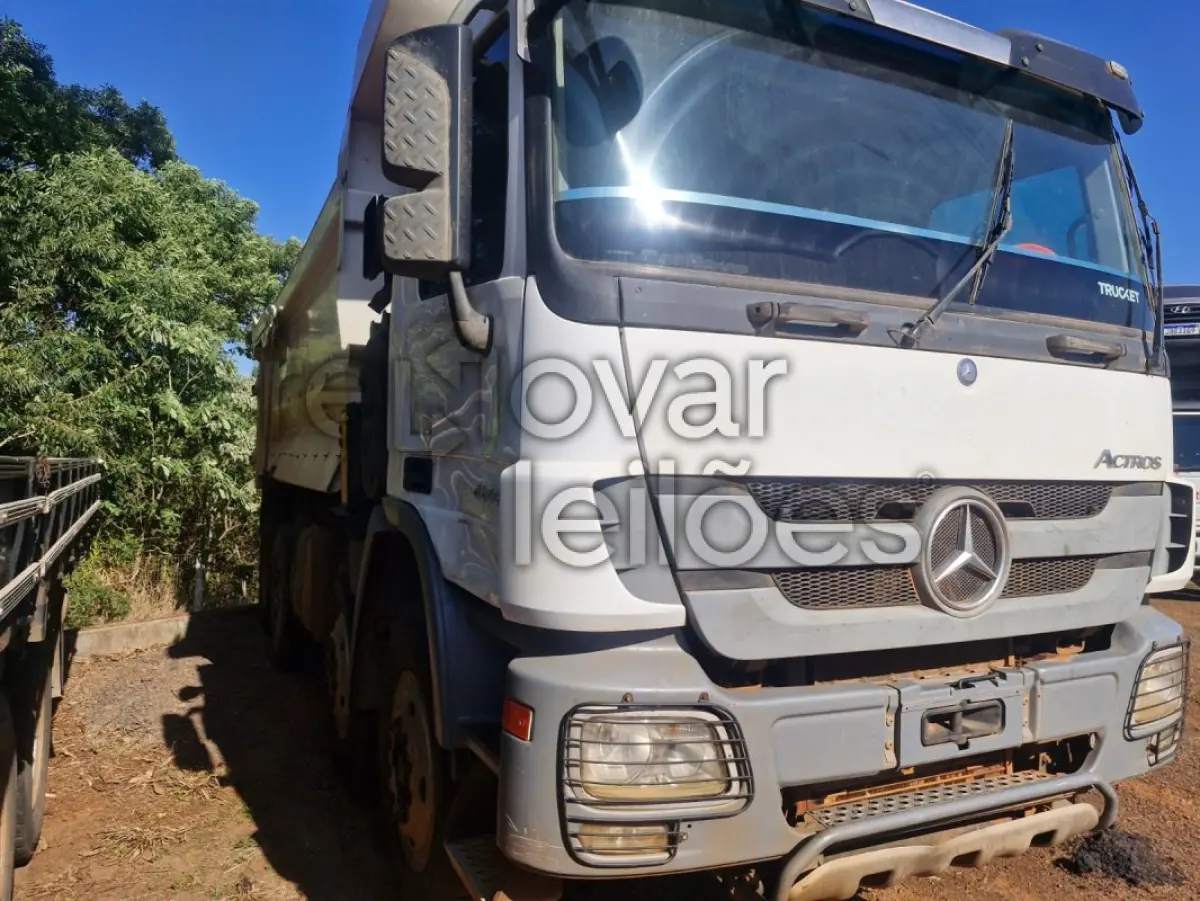 LOTE 025 - M.BENZ/4844K - ANO 2019/2019 - SICREDI RAIZES - DEPOSITADO EM IJUI/RS