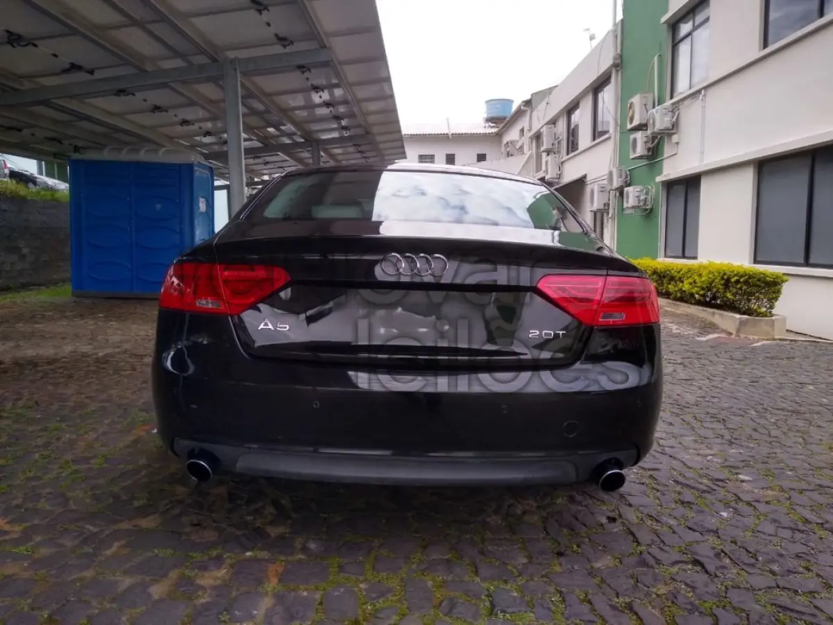 LOTE 001 - AUDI A5 SPB 2.0TFSI AT - ANO 2013/2014 - COMPLETO - UNICRED PROSPERAR - INDICIO DE SINISTRO E PASSAGEM POR LEILÃO - DEPOSITADO EM SANTANA DO LIVRAMENTO/RS