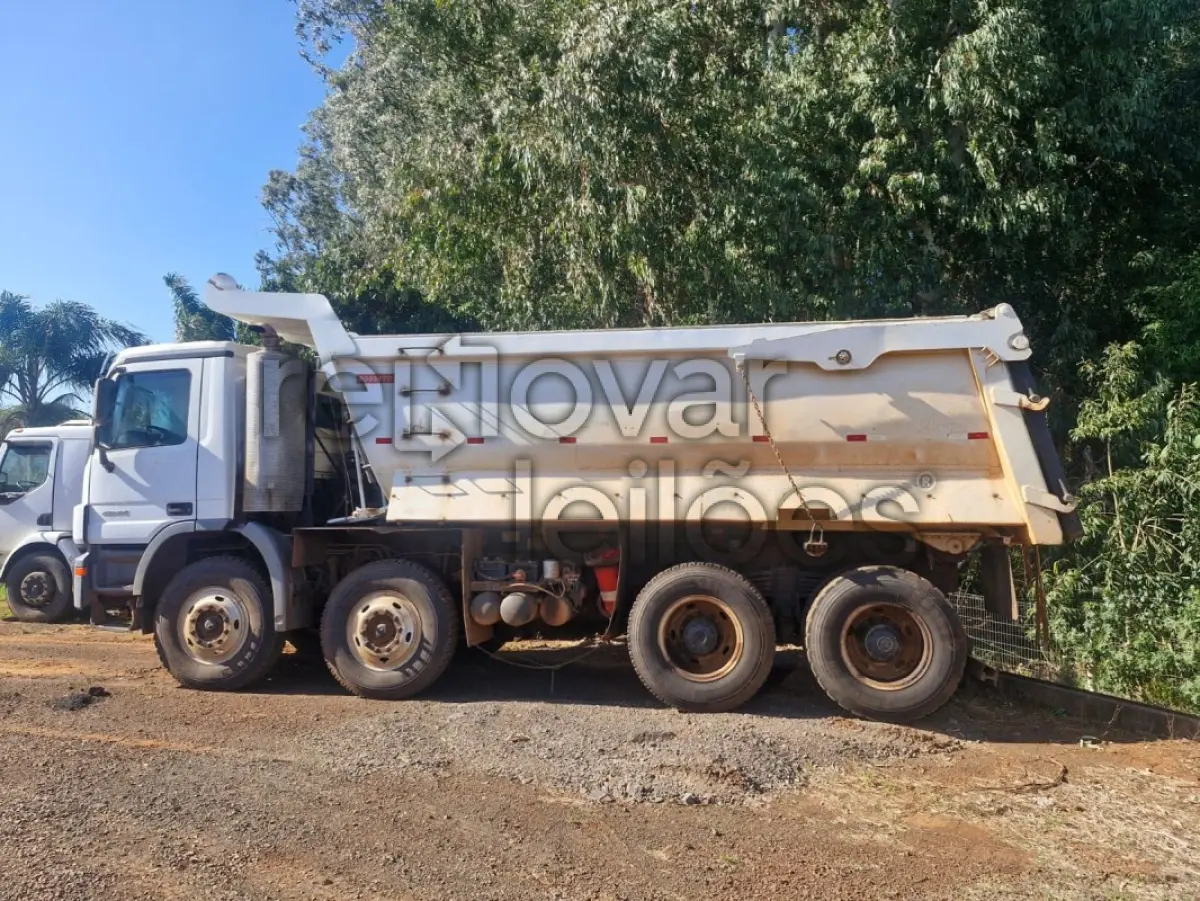 LOTE 025 - M.BENZ/4844K - ANO 2019/2019 - SICREDI RAIZES - DEPOSITADO EM IJUI/RS