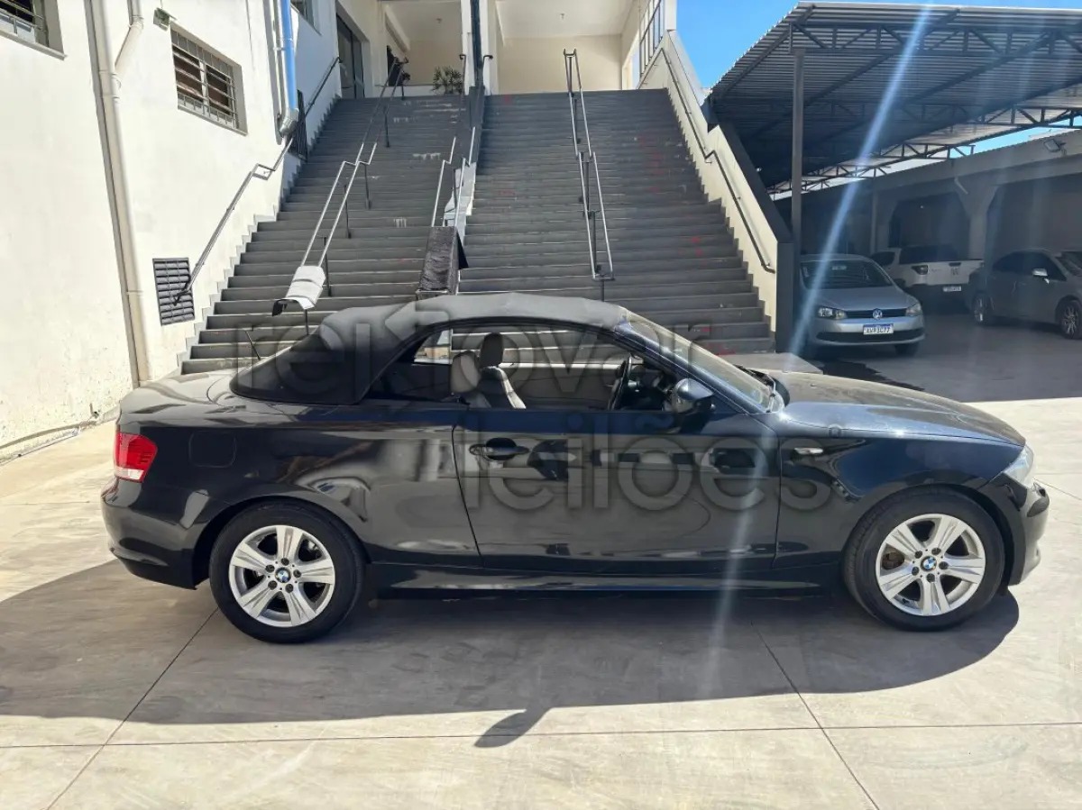 LOTE 087 - BMW/120IA CABRIO - ANO 2010/2011 - COMPLETO - SICREDI GERAÇÕES - DEPOSITADO EM LAVRAS/MG