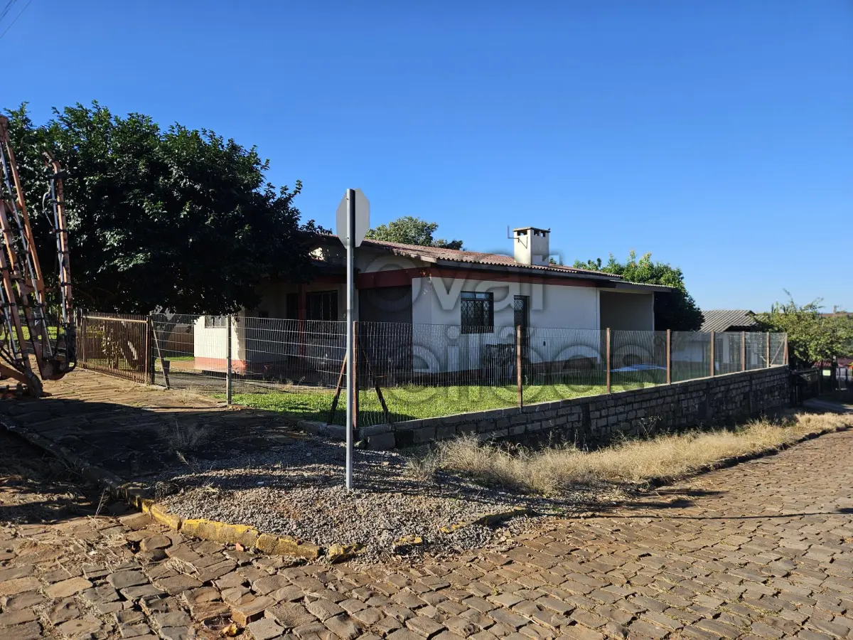LOTE 001 - CASA C/ 106,71 M² - CAMPOS BORGES / RS