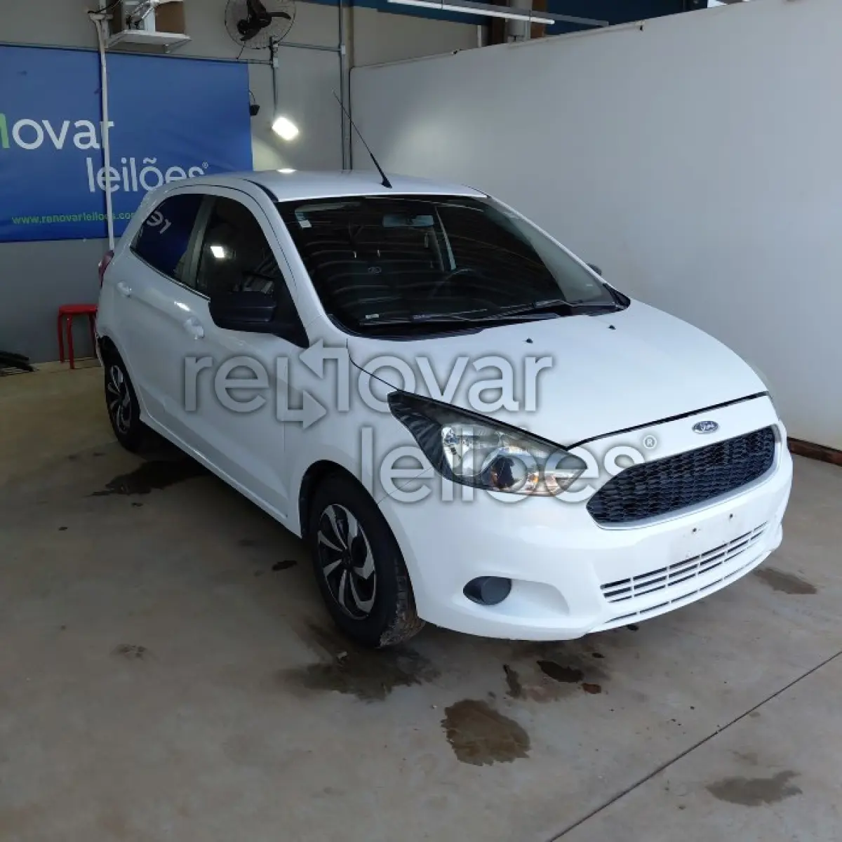 LOTE 013 - FORD KA SE 1.0 HA B - ANO 2016/2017 - COMPLETO - SICREDI CAMINHO DAS AGUAS - DEPOSITADO EM SANTO ÂNGELO/RS