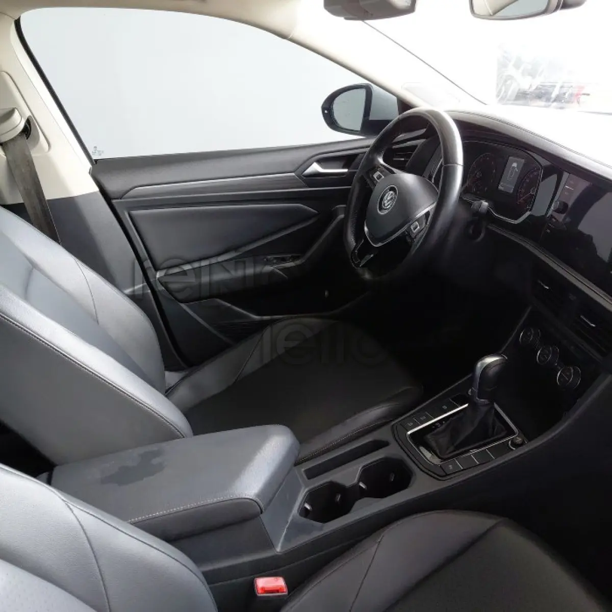 LOTE 070 - VW JETTA CL AF - ANO 2018/2018 - COMPLETO - SICOOB NOVA TRENTO - DEPOSITADO EM SANTO ÂNGELO/RS