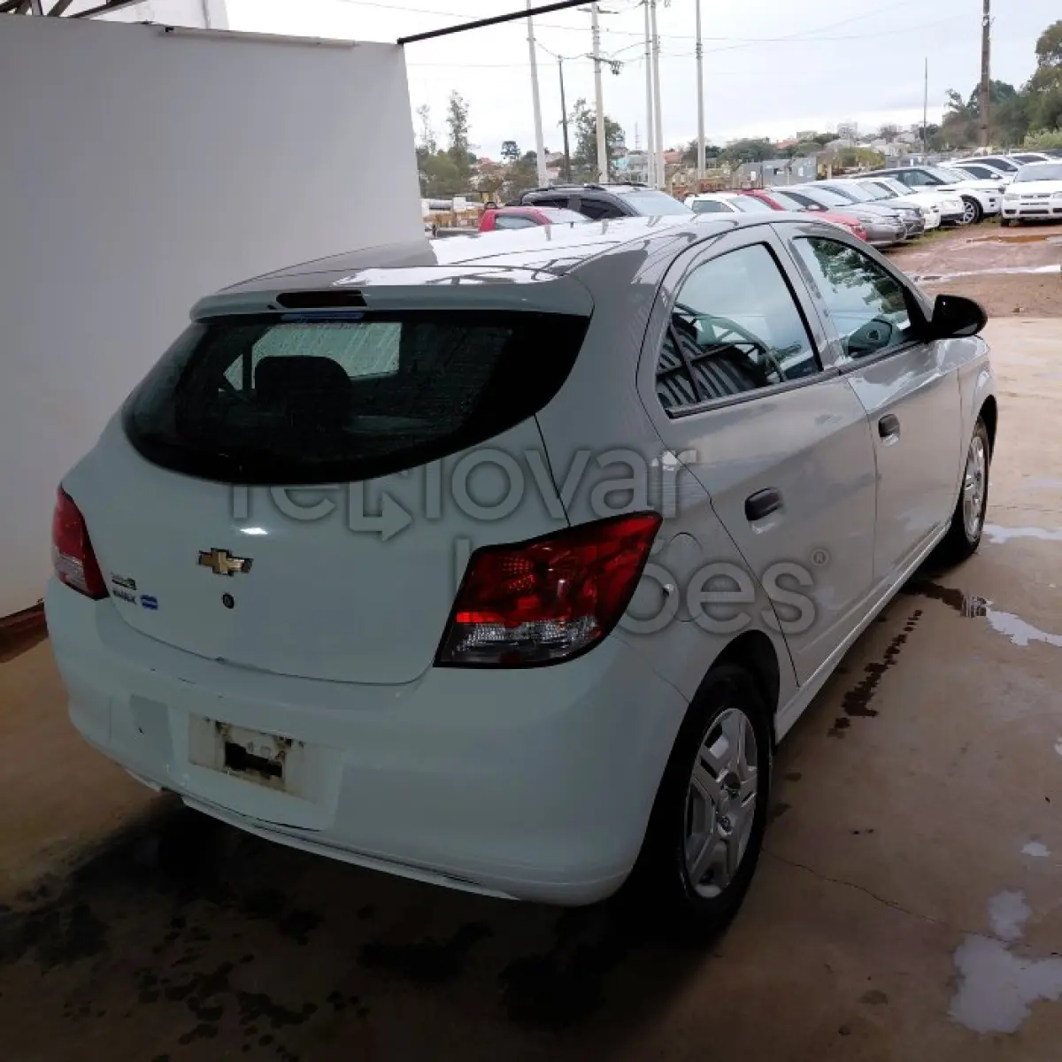 LOTE 004 - CHEVROLET ONIX 10MT JOYE - ANO 2017/2018 - COMPLETO - SICREDI PIONEIRA - DEPOSITADO EM SANTO ÂNGELO/RS