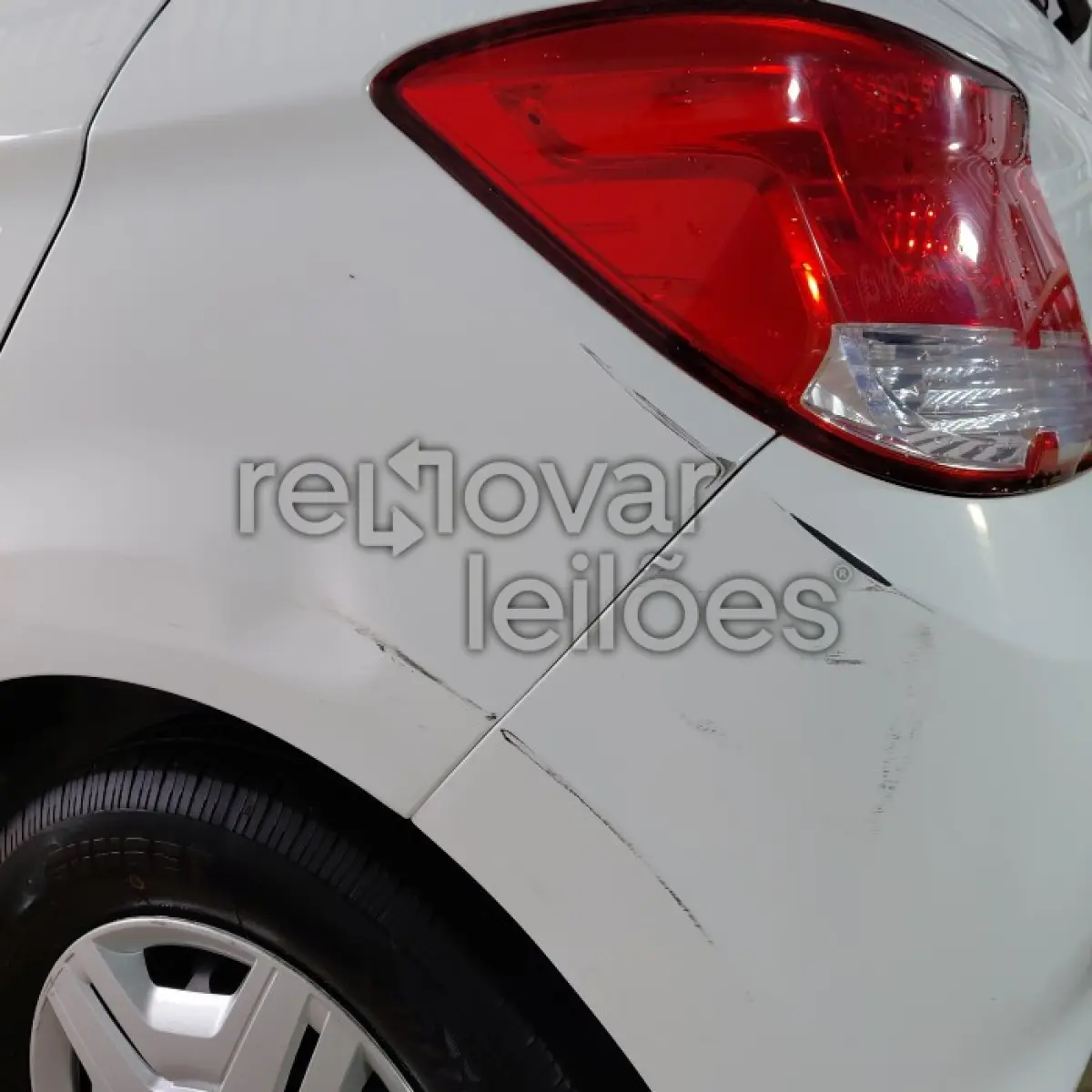 LOTE 004 - CHEVROLET ONIX 10MT JOYE - ANO 2017/2018 - COMPLETO - SICREDI PIONEIRA - DEPOSITADO EM SANTO ÂNGELO/RS