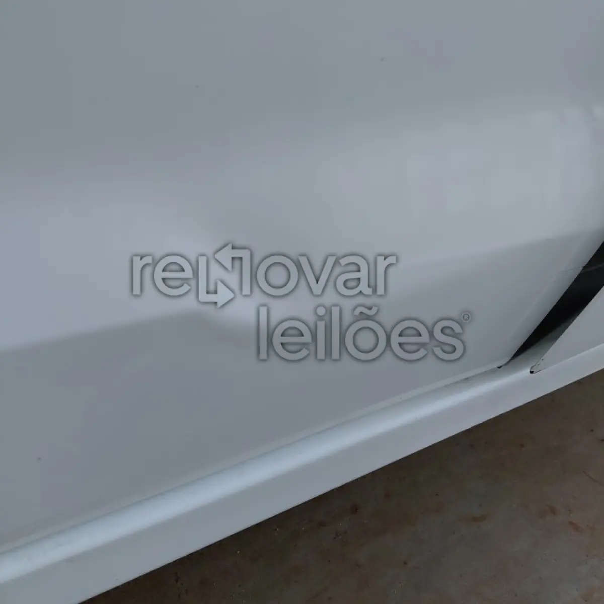LOTE 013 - FORD KA SE 1.0 HA B - ANO 2016/2017 - COMPLETO - SICREDI CAMINHO DAS AGUAS - DEPOSITADO EM SANTO ÂNGELO/RS