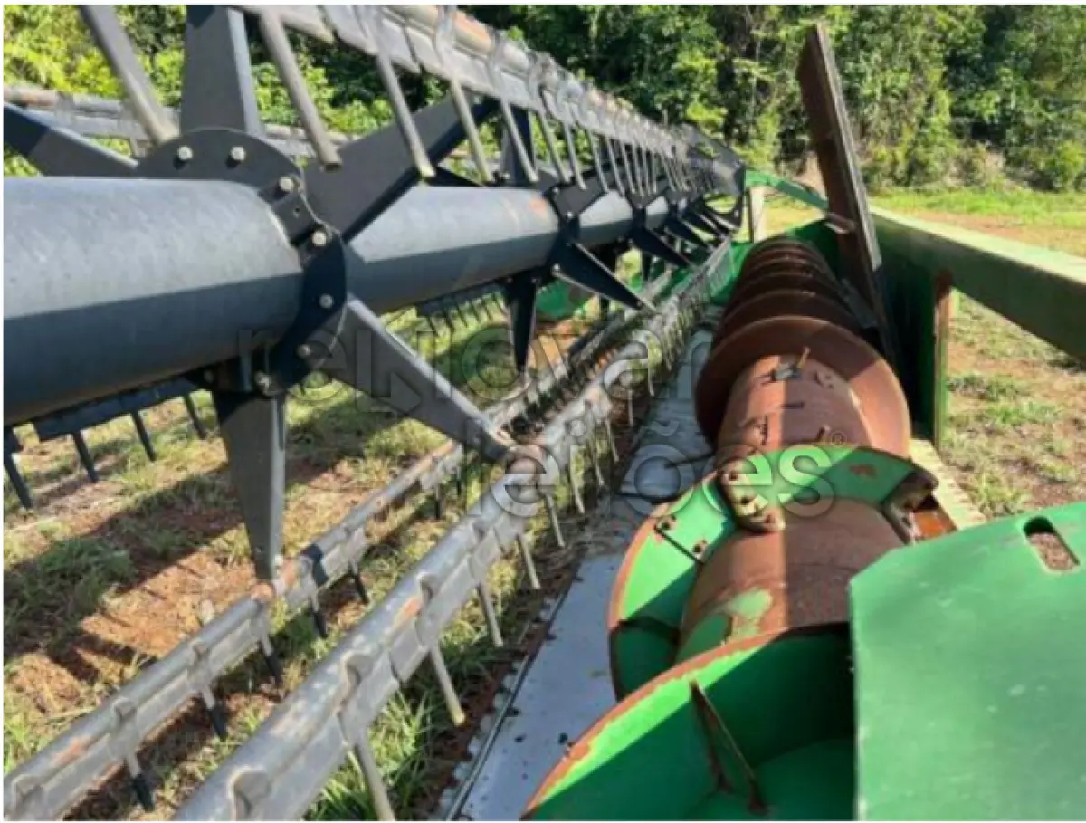 LOTE 039 - PLATAFORMA JOHN DEERE 635F - ANO 2014 - CRESOL COOPERAR - DEPOSITADO EM TRÊS DE MAIO/RS