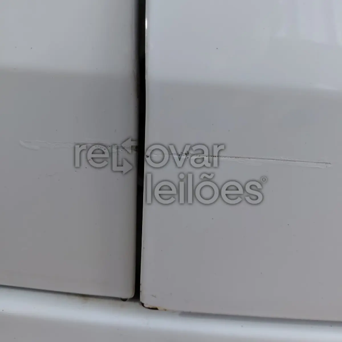 LOTE 013 - FORD KA SE 1.0 HA B - ANO 2016/2017 - COMPLETO - SICREDI CAMINHO DAS AGUAS - DEPOSITADO EM SANTO ÂNGELO/RS