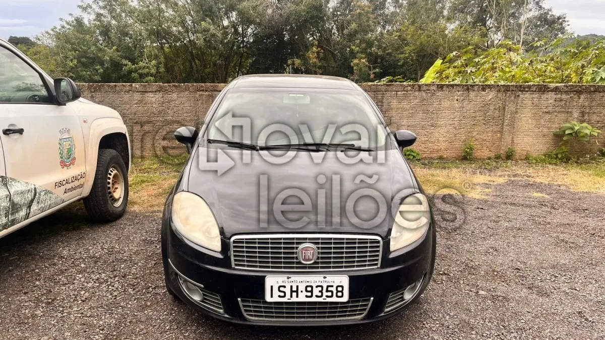 LOTE 001 - FIAT/LINEA ESSENCE 1.8 / ANO 2011/2012 / PLACA I**-***8