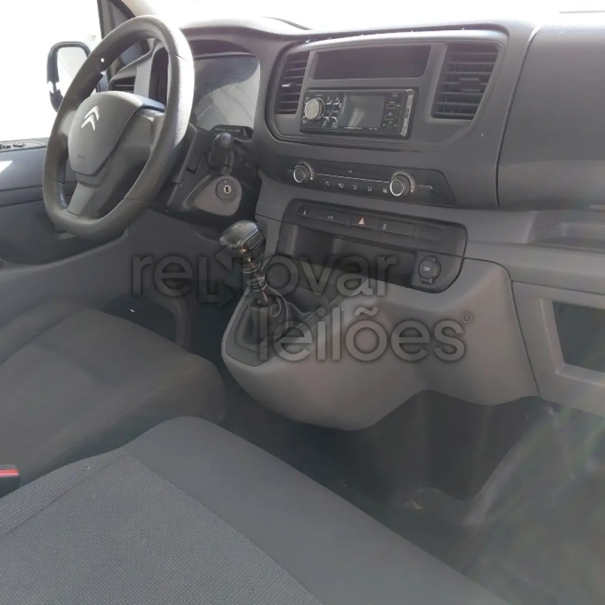 LOTE 064 - CITROEN JUMPY FURGAOPK - ANO 2020/2020  - COMPLETO - SICREDI PIONEIRA - DEPOSITADO EM SANTO ÂNGELO/RS