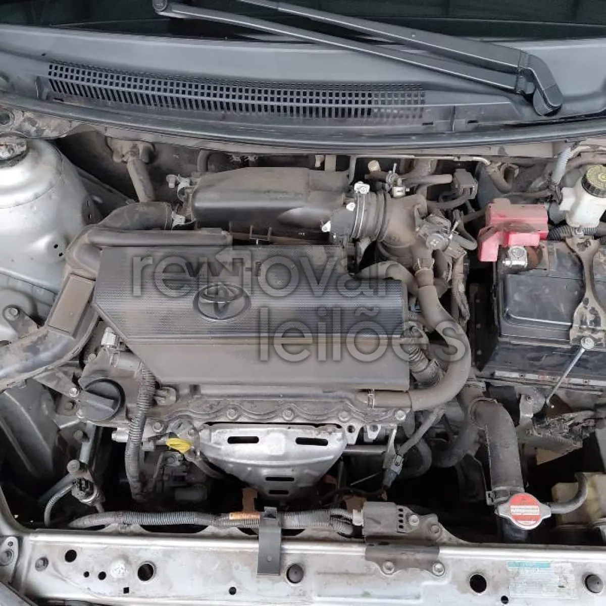 LOTE 002 - TOYOTA ETIOS SD X 15L AT - ANO 2016/2017 - COMPLETO - SICREDI PIONEIRA - DEPOSITADO EM SANTO ÂNGELO/RS