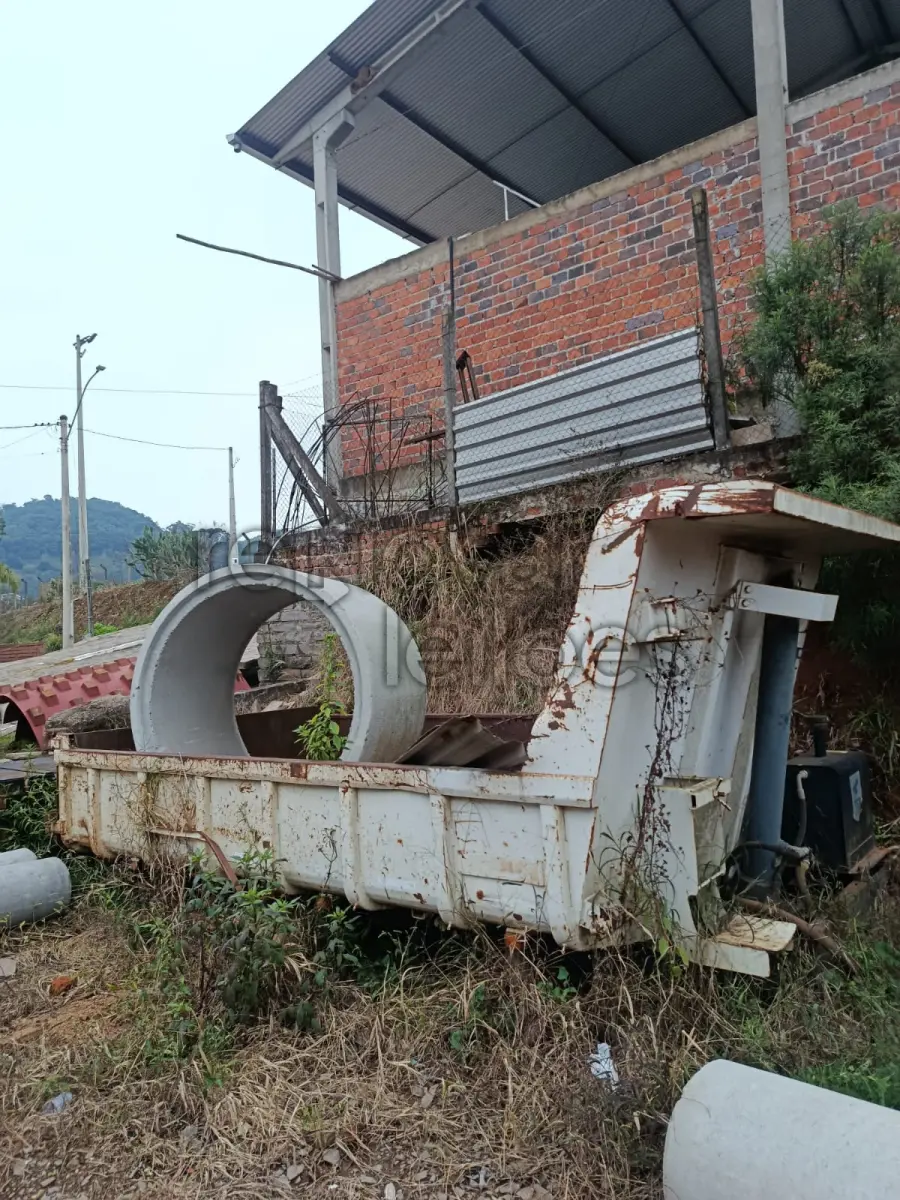 Foto de CAÇAMBA PARA CAMINHÃO 2 EIXOS