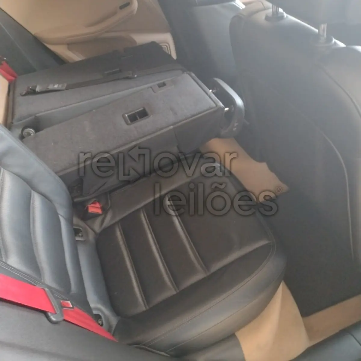 LOTE 024 - I PORSCHE - ANO 2014/2015 - COMPLETO - SICREDI PIONEIRA - DEPOSITADO EM SANTO ANGELO/RS