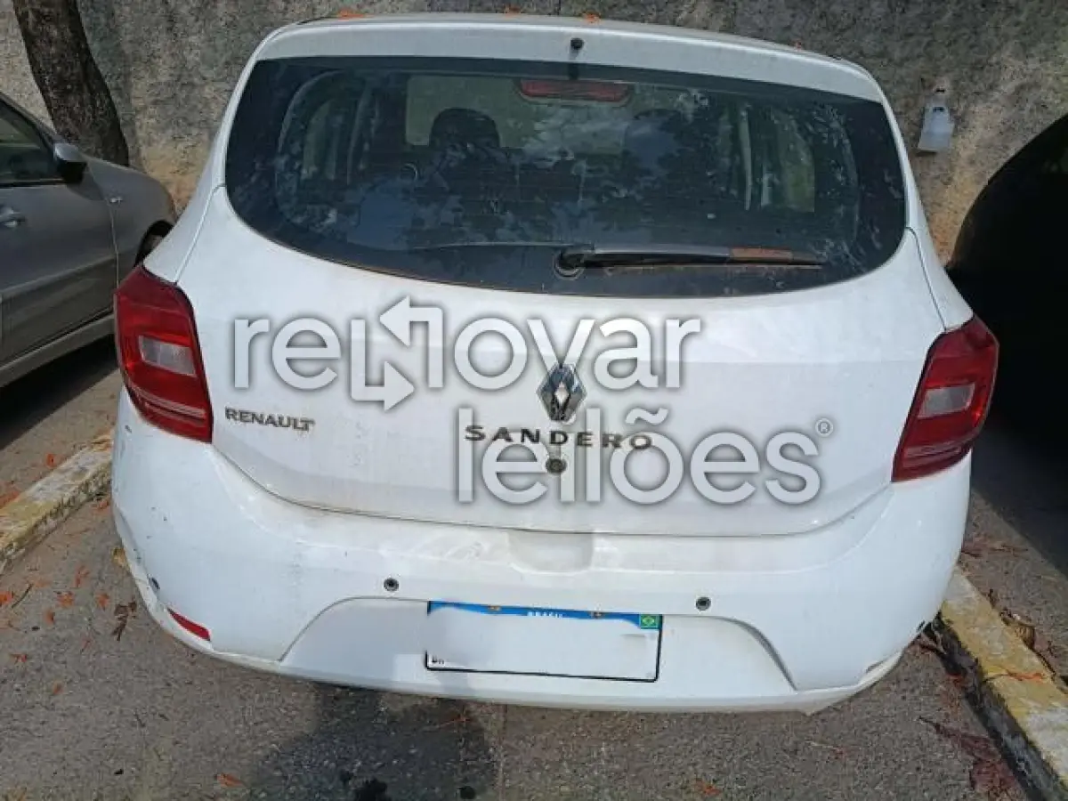 LOTE 012 - RENAULT SANDERO - ANO 2016/2016 - SICREDI SEMENTES DO SUL - DEPOSITADO EM BETIM/MG