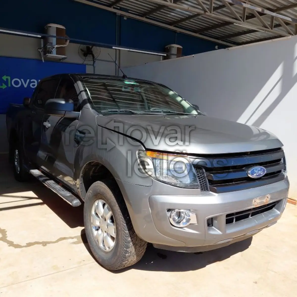 LOTE 073 - FORD RANGER XLS - ANO 2012/2013 - COMPLETO - SICREDI PLANALTO - DEPOSITADO EM SANTO ANGELO/RS