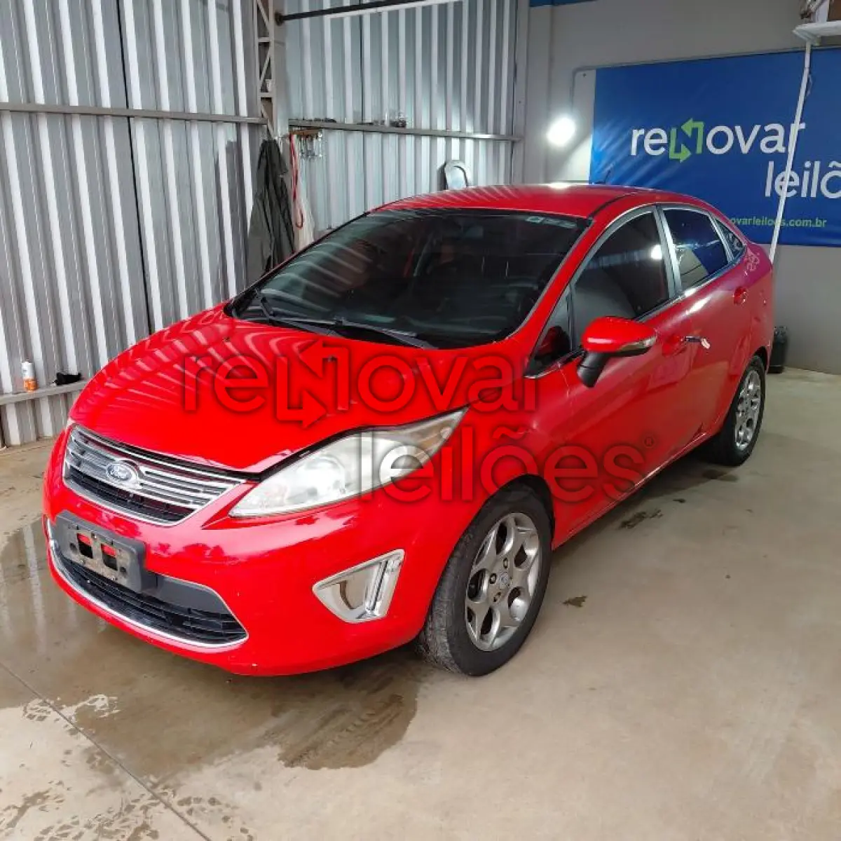 LOTE 031 - FORD FIESTA - ANO 2012/2012 - COMPLETO - SICREDI UNIESTADOS - DEPOSITADO EM SANTO ANGELO/RS