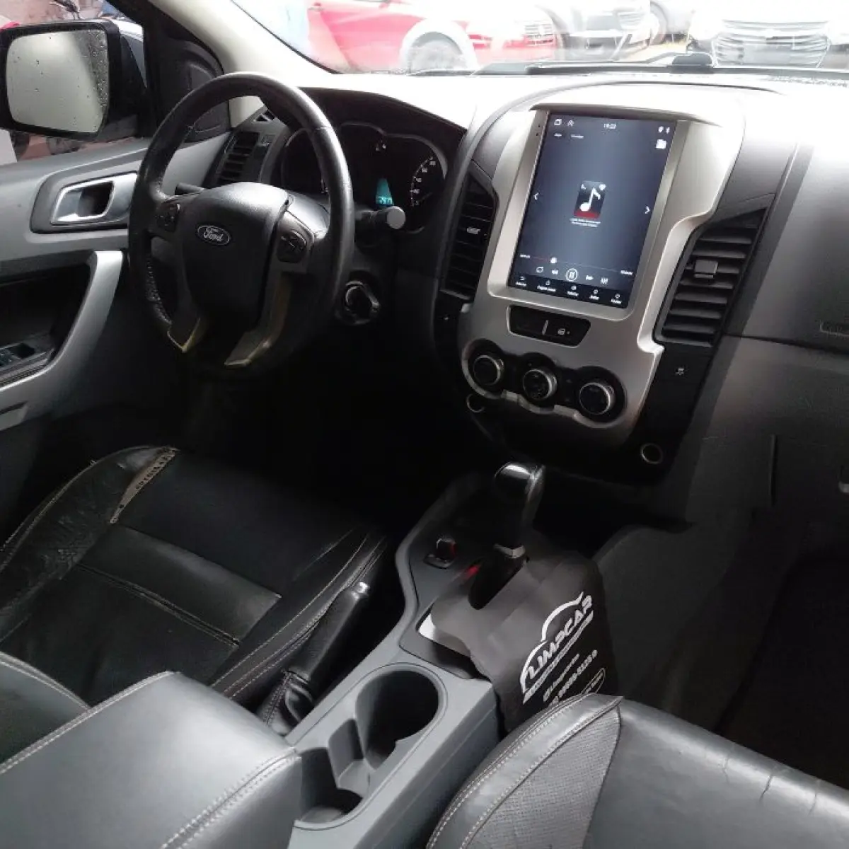 LOTE 015 - FORD RANGER LTD - ANO 2013/2014 - COMPLETO -  SICREDI CONFIANÇA - DEPOSITADO EM SANTO ANGELO/RS