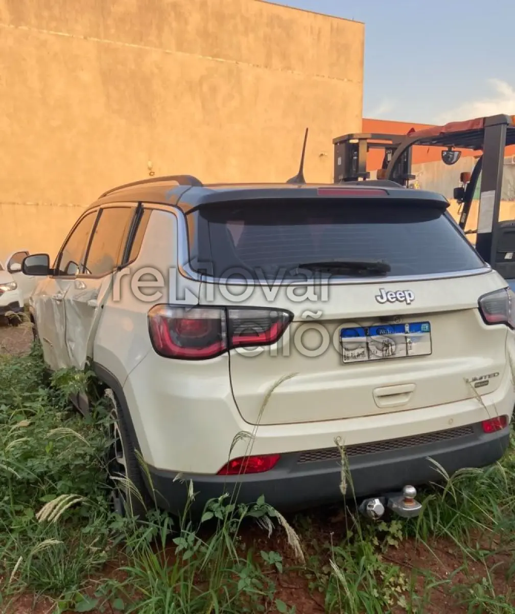 LOTE 071 - JEEP/COMPASS LIMITED - ANO 2018/2019 - COMPLETO - SICREDI CAMPO GRANDE - DEPOSITADO EM CAMPO GRANDE/MS